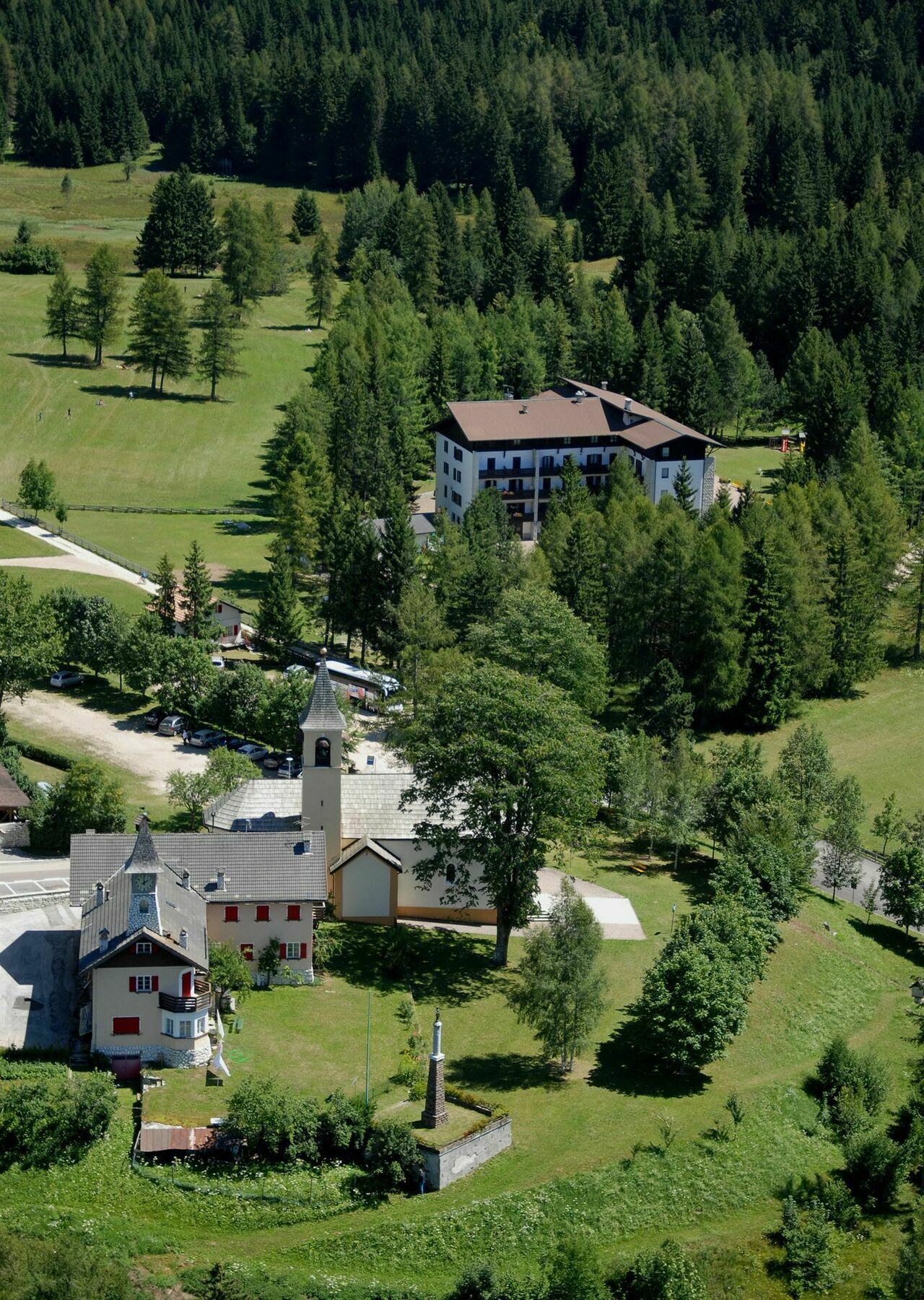 Casa Santa Maria Hotel Folgaria Exterior photo